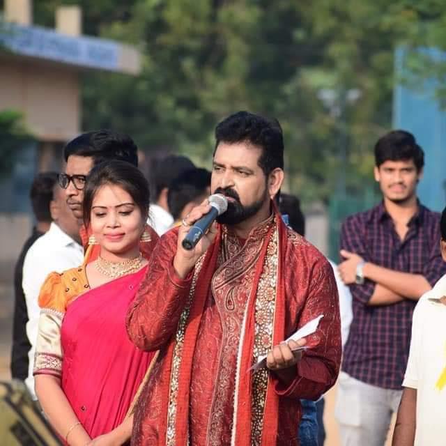 JC PAVAN REDDY - ఎ మతంలో అయిన,ఎ కులంలో అయిన మనుషులే ఉంటారు, సంతొషంగా ...