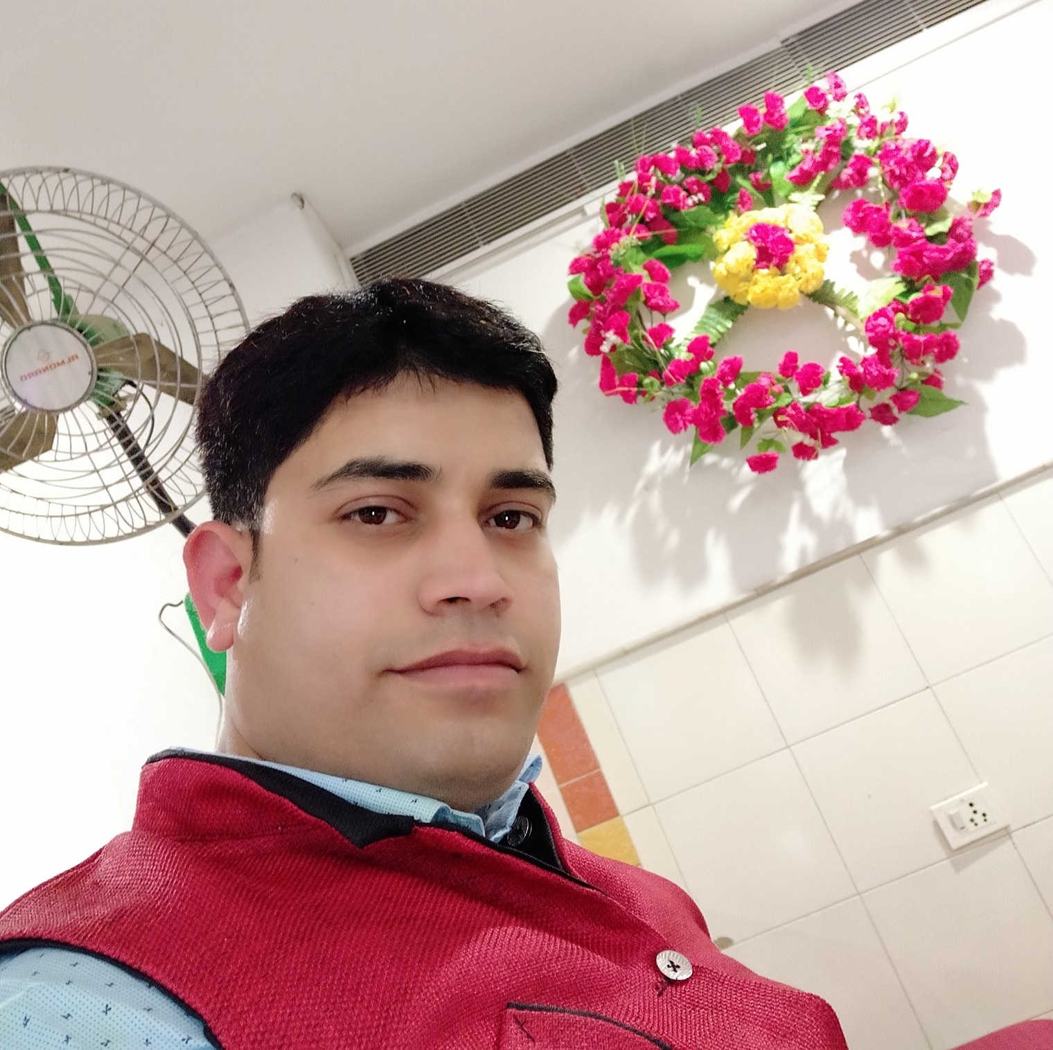 ये बहुत कठिन कोर्स कर रहा है दिल्ली यूनिवर्सिटी से .... सब लोग इतना ...