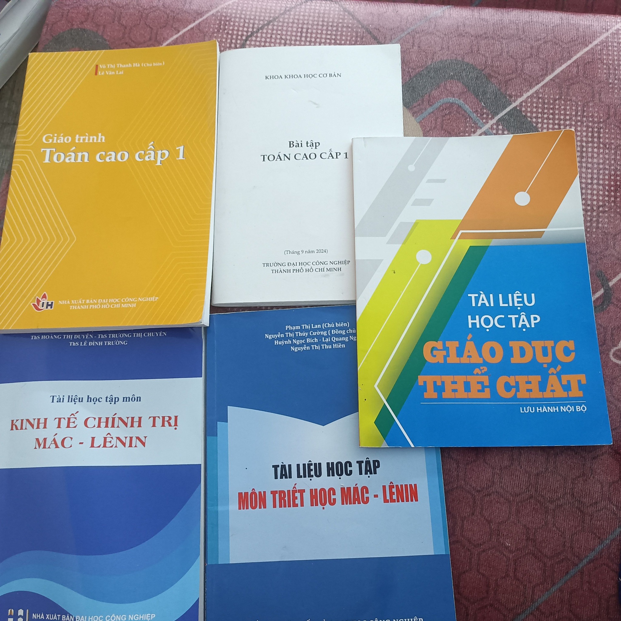 Pass Sách