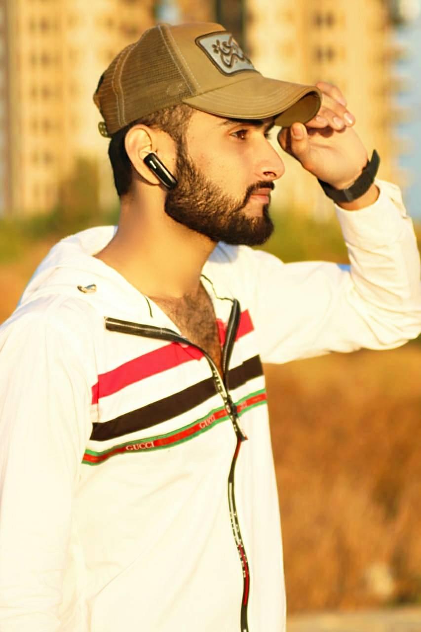 Raees Yusaf - بھائی محمد حنیف جھنگ والے ان کے بڑا بیٹا... | Facebook