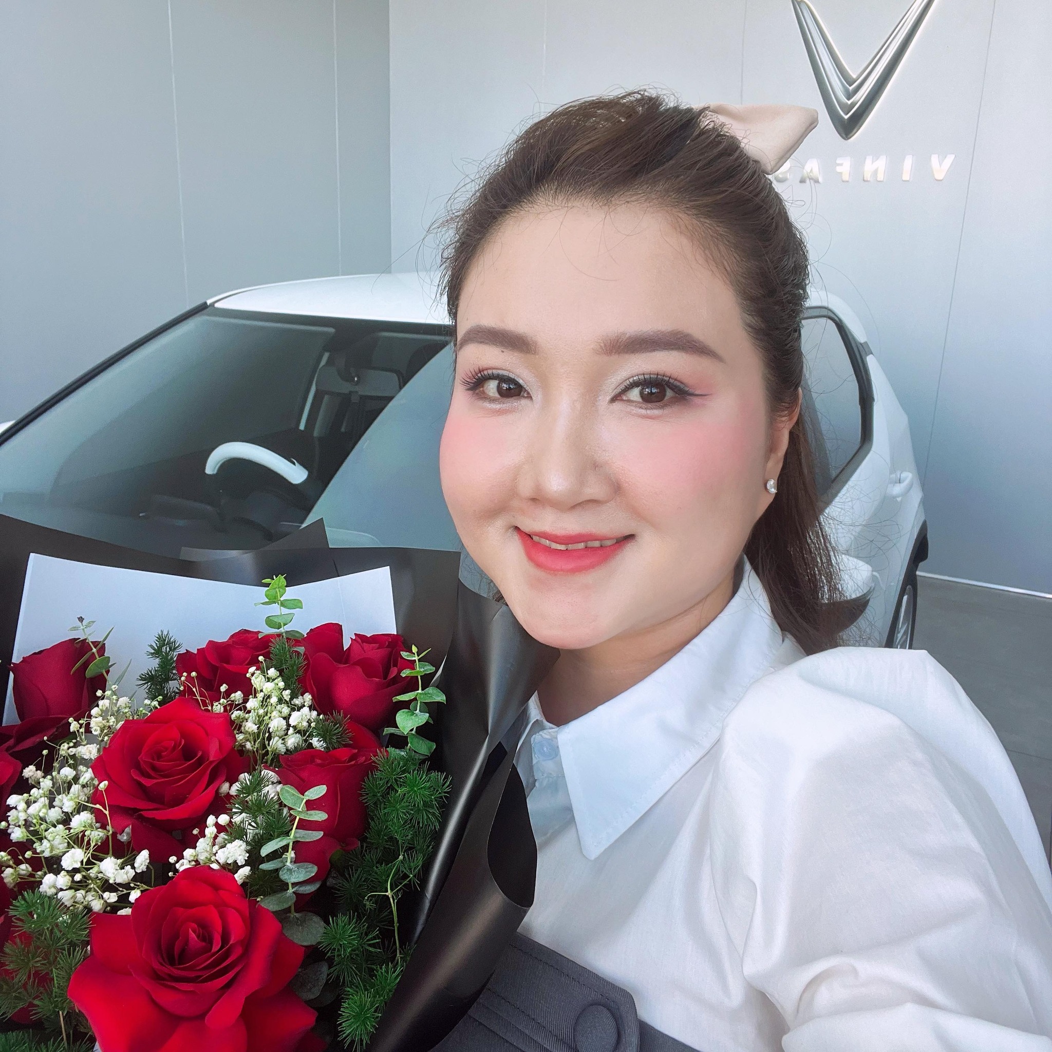 Hôm nay em Ngân ở tiệm nguyên ngày, chăm sóc da, gội đầu, liệu trình ...