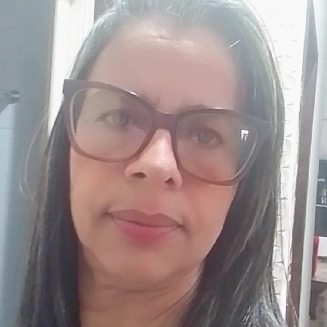 Rilza Maria Araujo