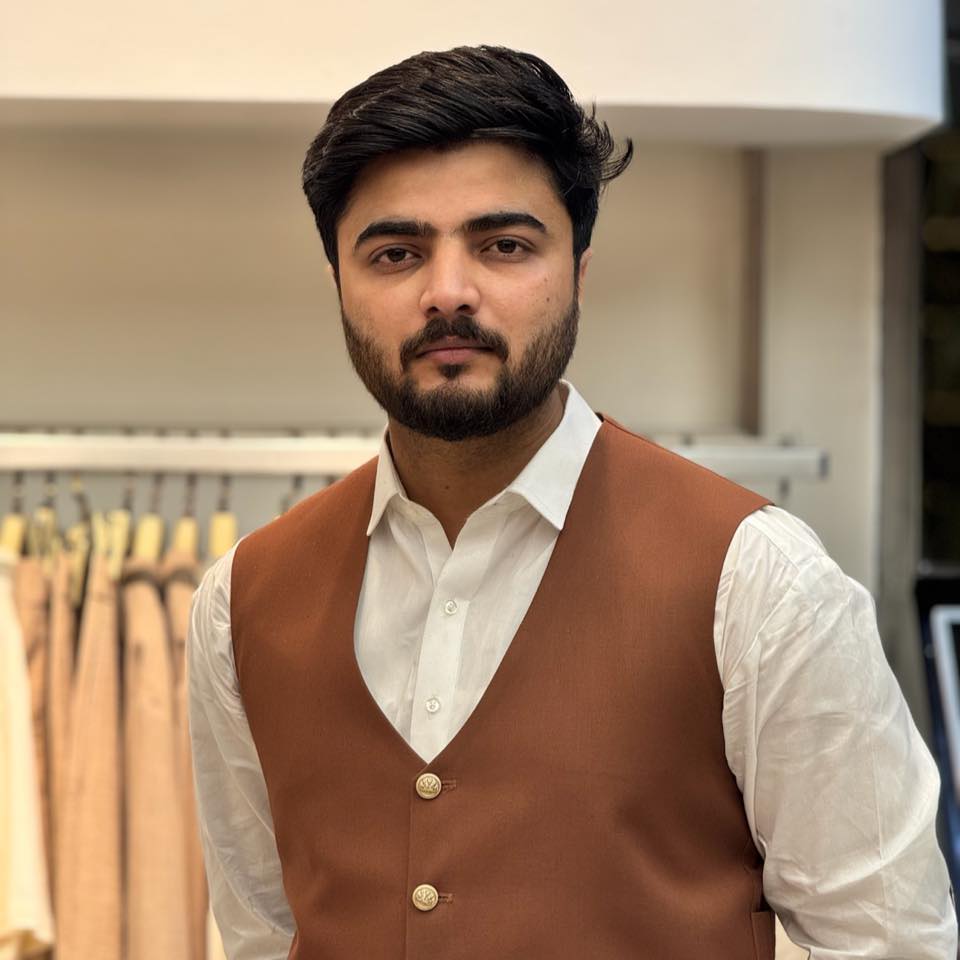 malik-umar-aziz-awan