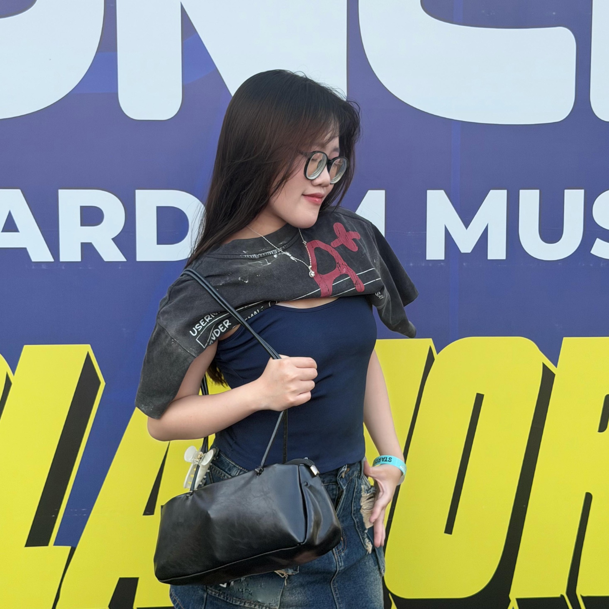 Pass card,đồ gói card | tìm top, bìa lạnh giá rẻ đi đơn liền | Facebook