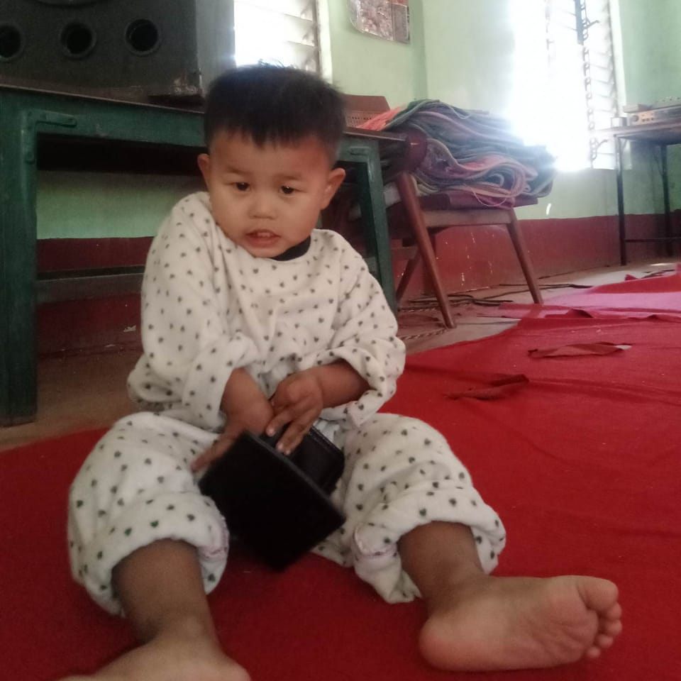 လြမ္း ကုိ