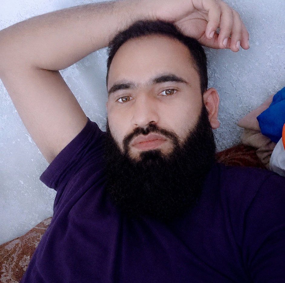 waqas-hidayat-khan-on-reels