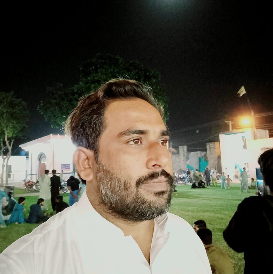 singer-mujahid-mansoor-malangi-on-reels