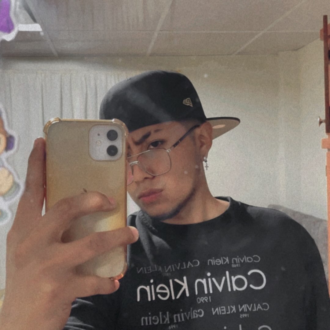 Alex Yomo