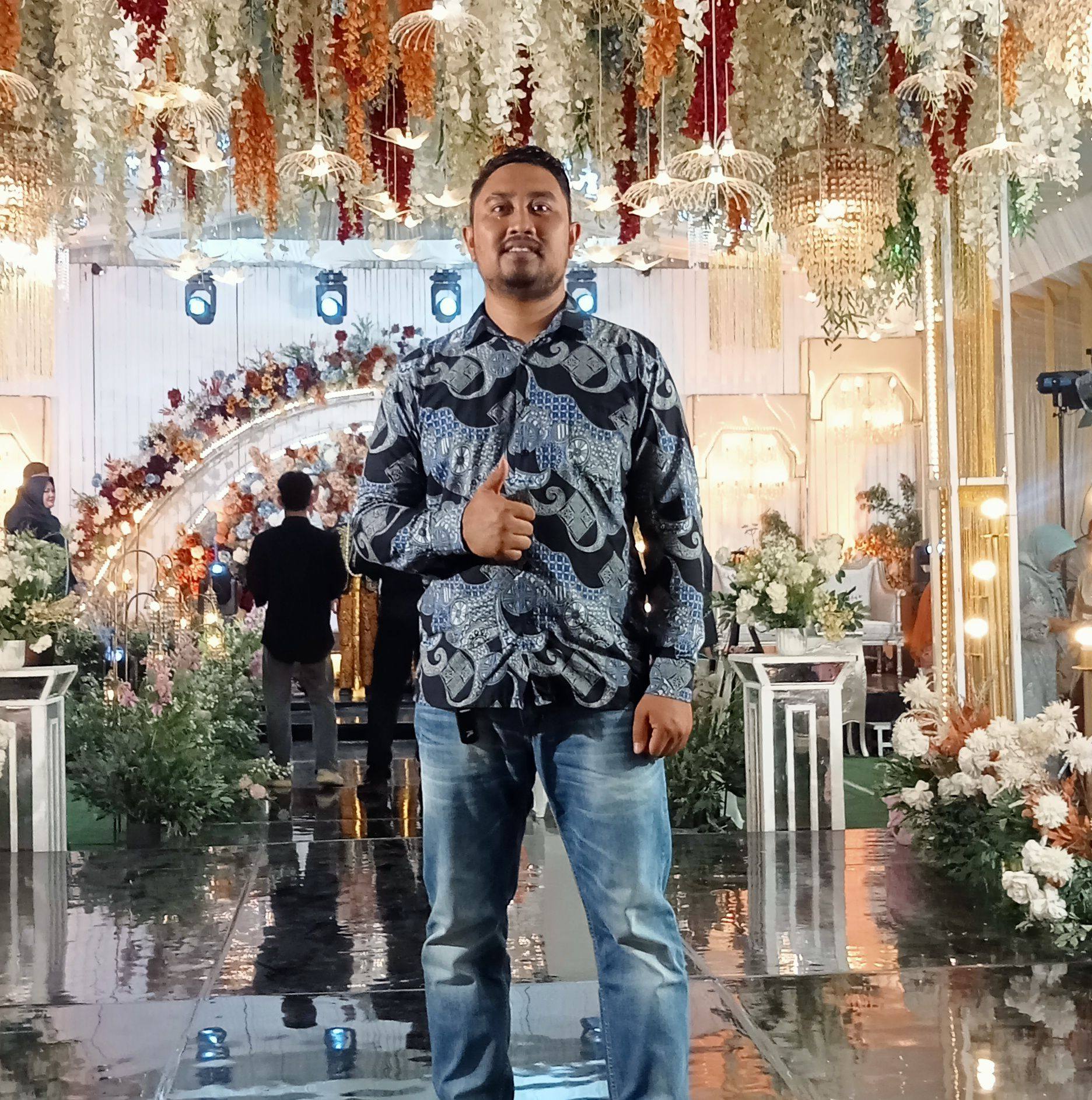 Proses bikin meja potong triplek,cam mana cocok | Midi Yunk