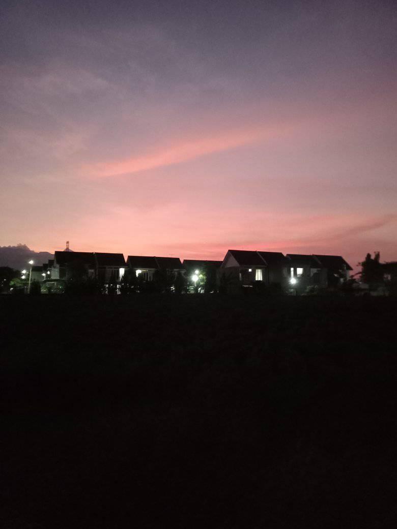 Mana berobat geratis yang di kontenin Kang Dedi Mulyadi .. pamarentah ...