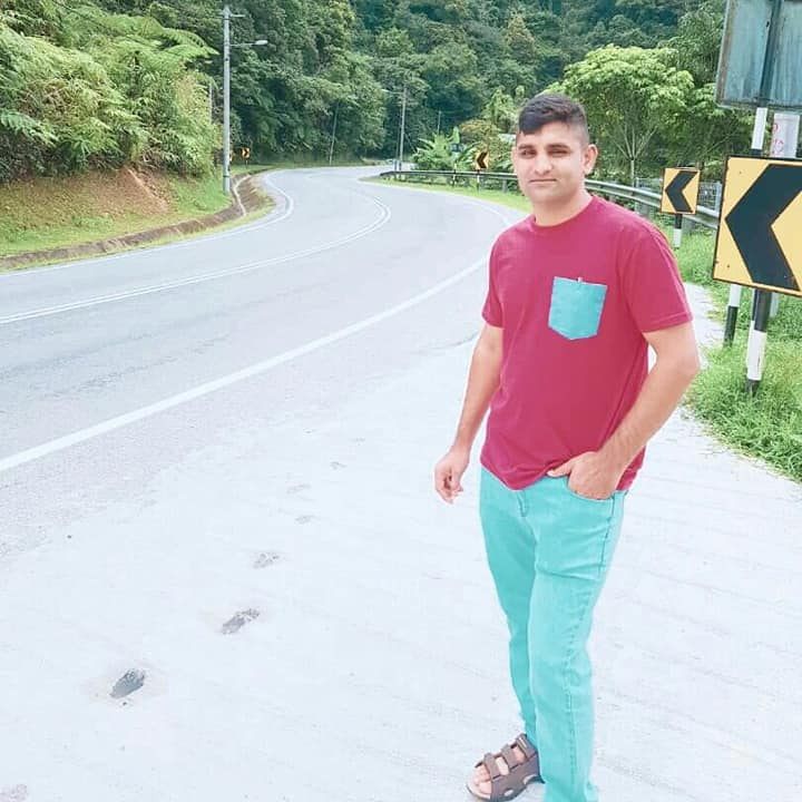 Khan Riaz