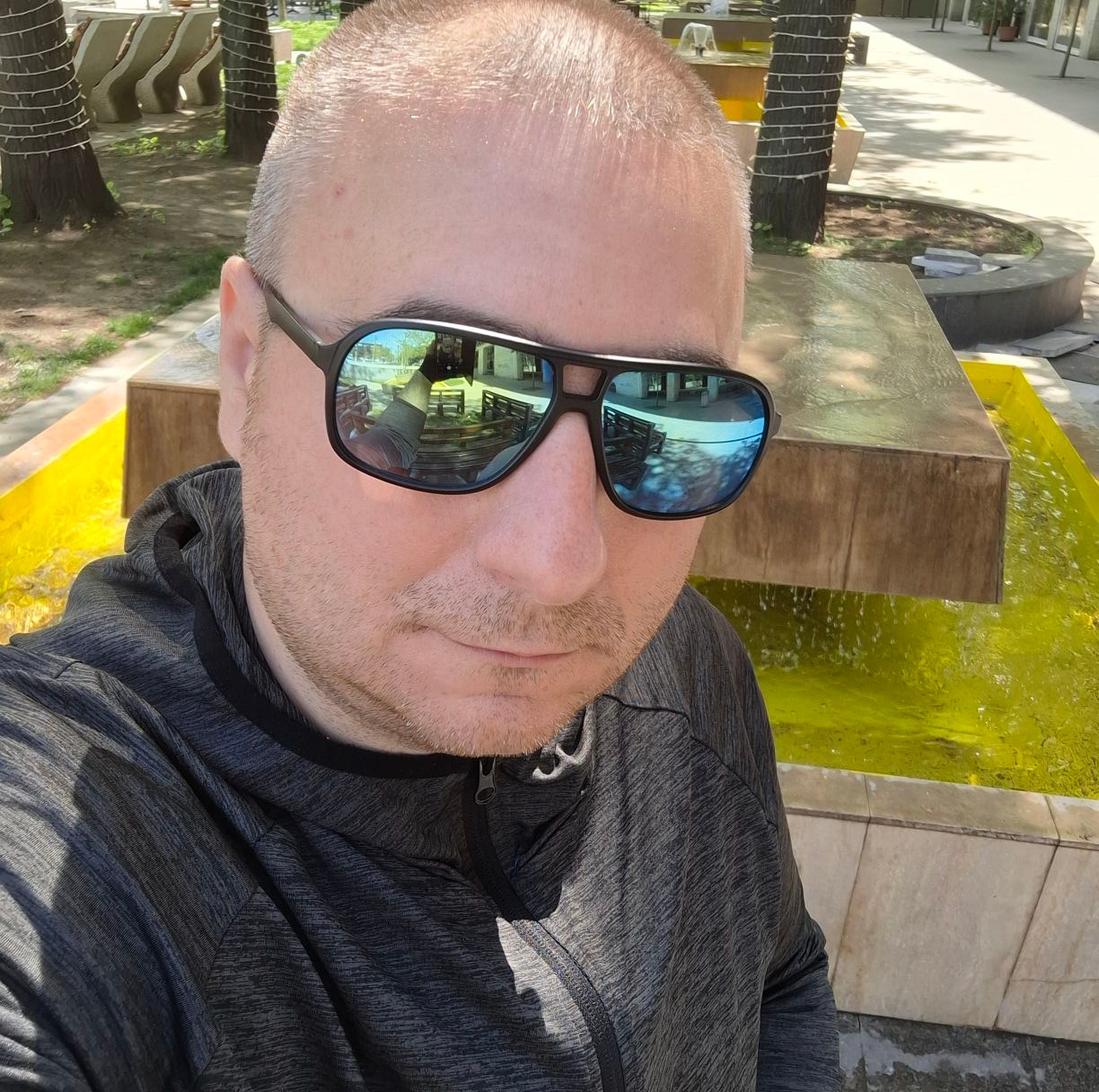 Gemuri cu piane, fara zahar adăugat 🥳... teme și improvizații, de pe la ...