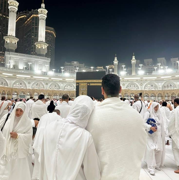 طقم 3 قطع بسعر قطعة 🥳🛍️ بنطلون جينز وسمير وبلوفر تريكو بسعر محصلش 😱 ...