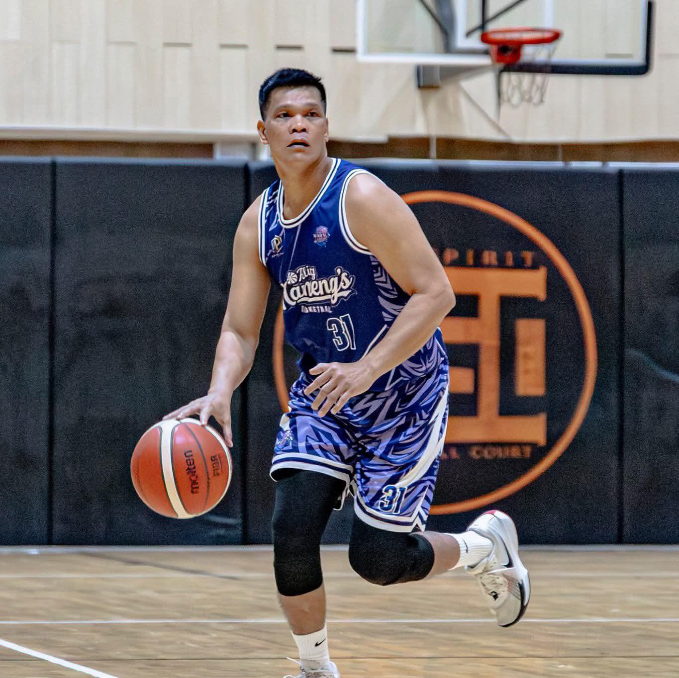 kuya Raja Mendoza semis game 1 moment marky: ref walang foul nakahawak ...