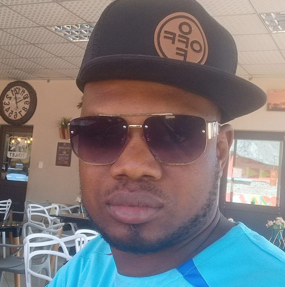 Qui a provoqué ce vieux 😂😂 #Mali | Ibrahim Sk Keith