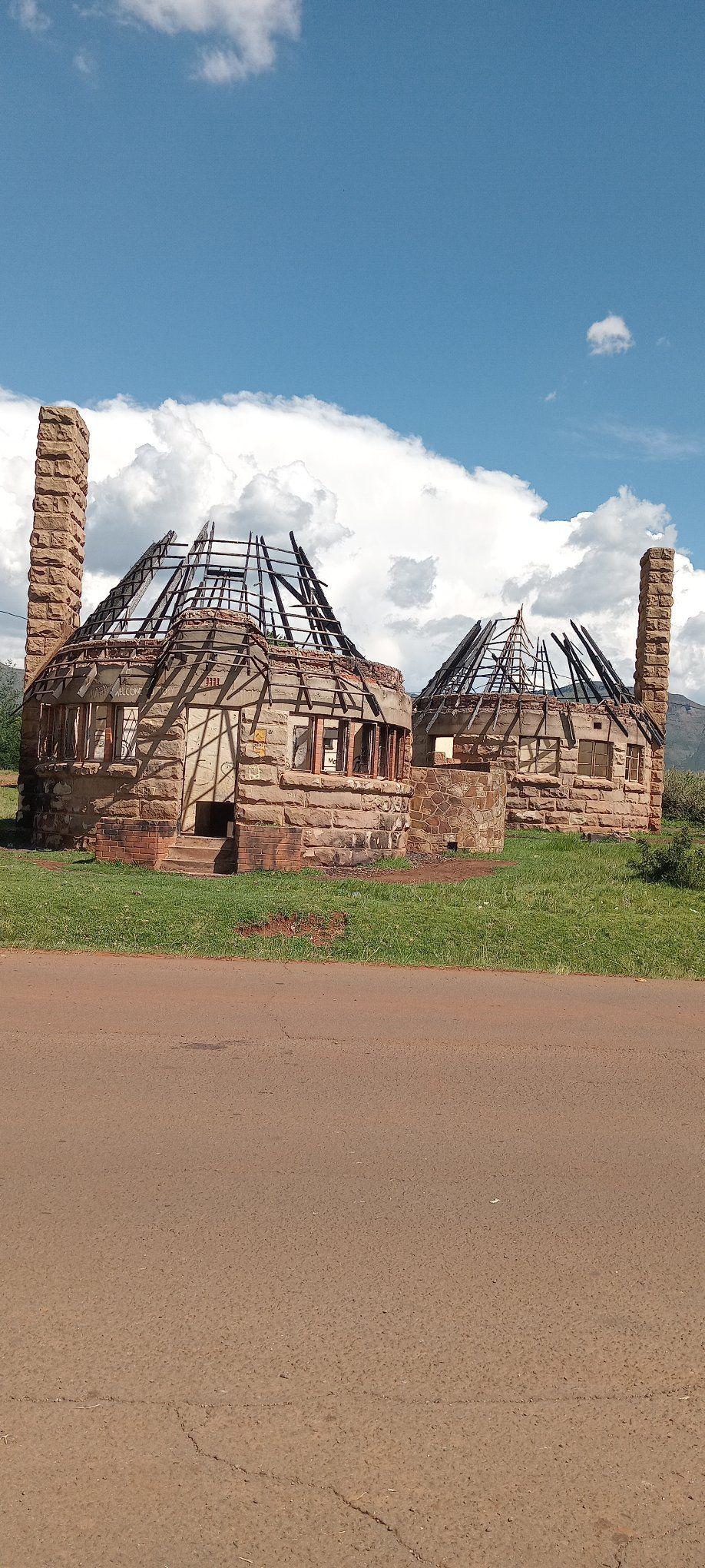 Ohhh….bathong🤭thank you Lesotho Flour Mills for visiting us again🤏 ...