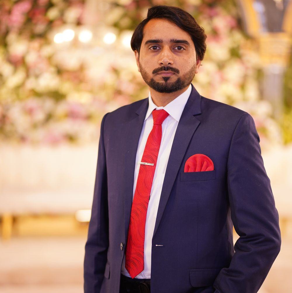 DX Mubashir