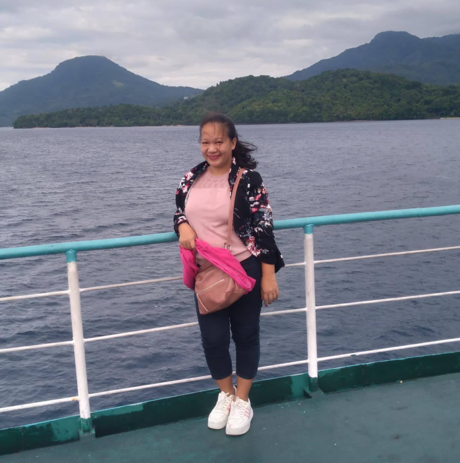 Jinny Esmeralda Padla Dumanon