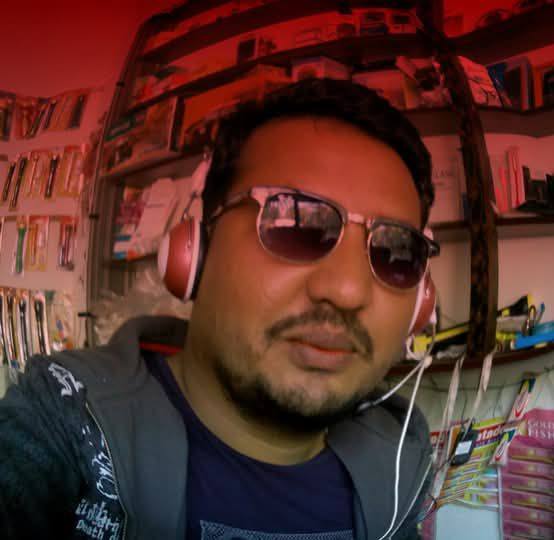 ছোটবেলার রেস, বড়বেলার স্মৃতি, সাইড বাই সাইট রাইড, সারা জীবনের বন্ধুত্ব ...