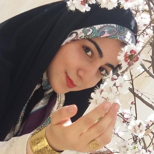 سهراب - درها به طنین های تو وا کردم هر تکه نگاهم را جایی افکندم، پر ...