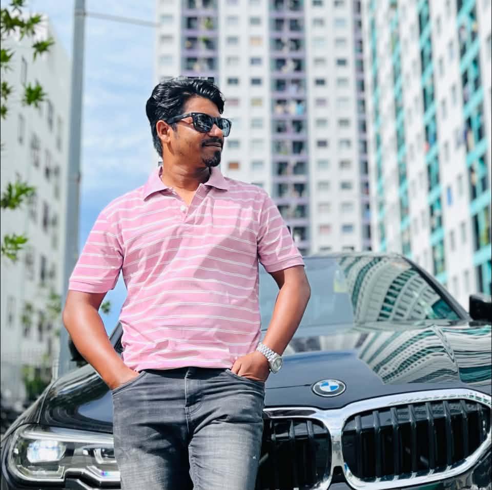 Sayed Khan