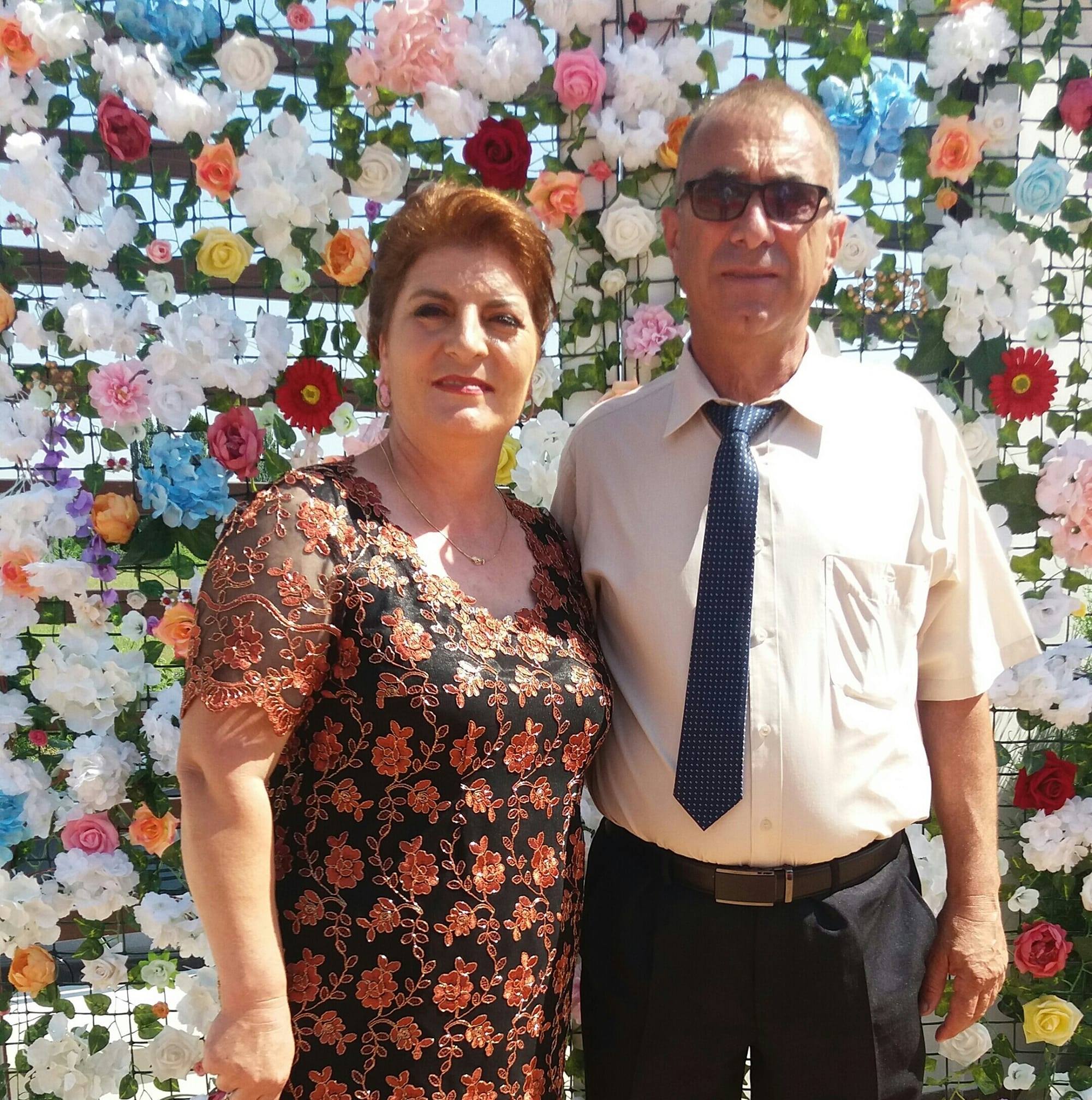 Bună dimineața. Vă las cu colaj live cu melodii de suflet. | VALENTIN ...