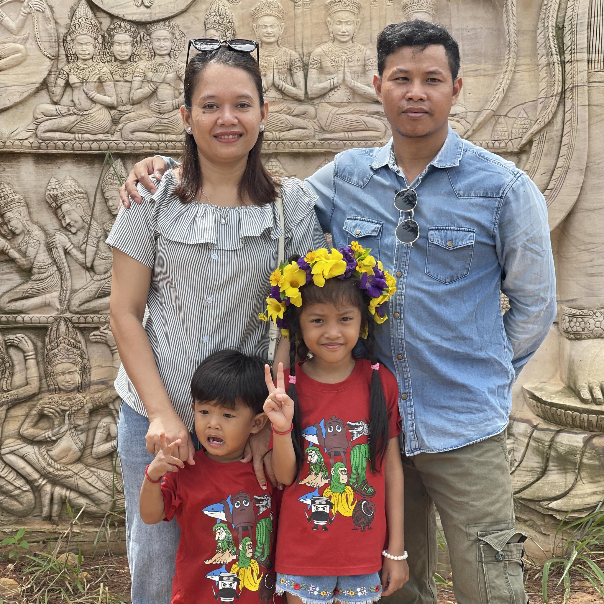 បងប្អូនណាត្រូវការអាចមកមើលបាន ASUS Vivobook ស្តើងស្រាល សម្រាប់កាត់វីដេអូ ...