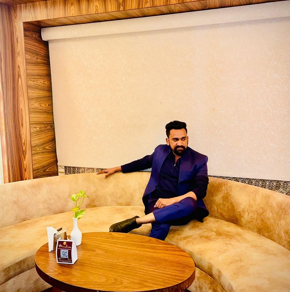 Mk Raj