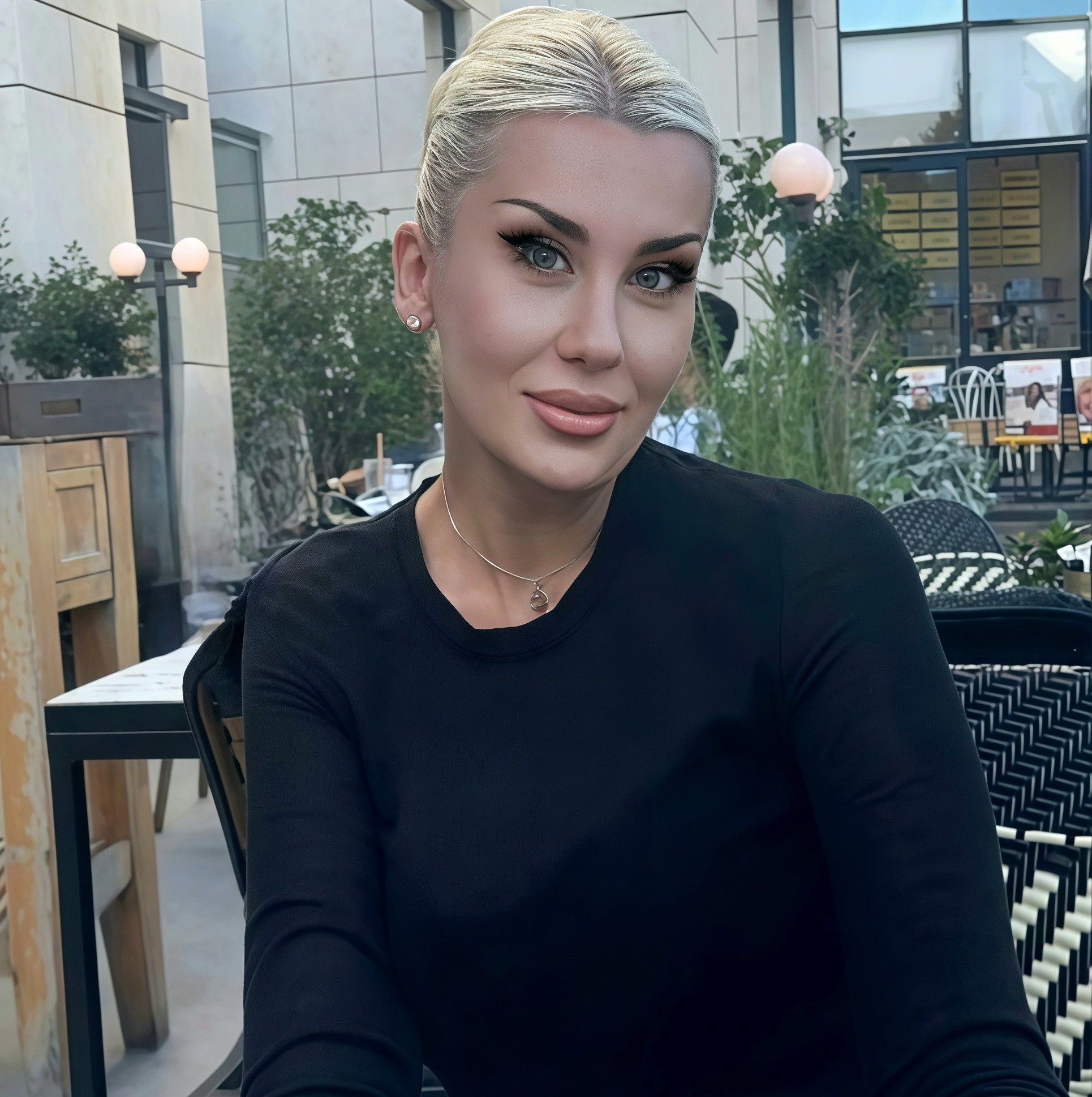 Inessa Akri