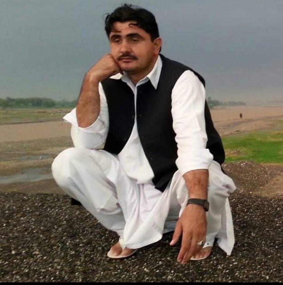 Clarks shoes Fawara Chowk Dear Ismail khan WhatsApp number…0332-4535113 ...