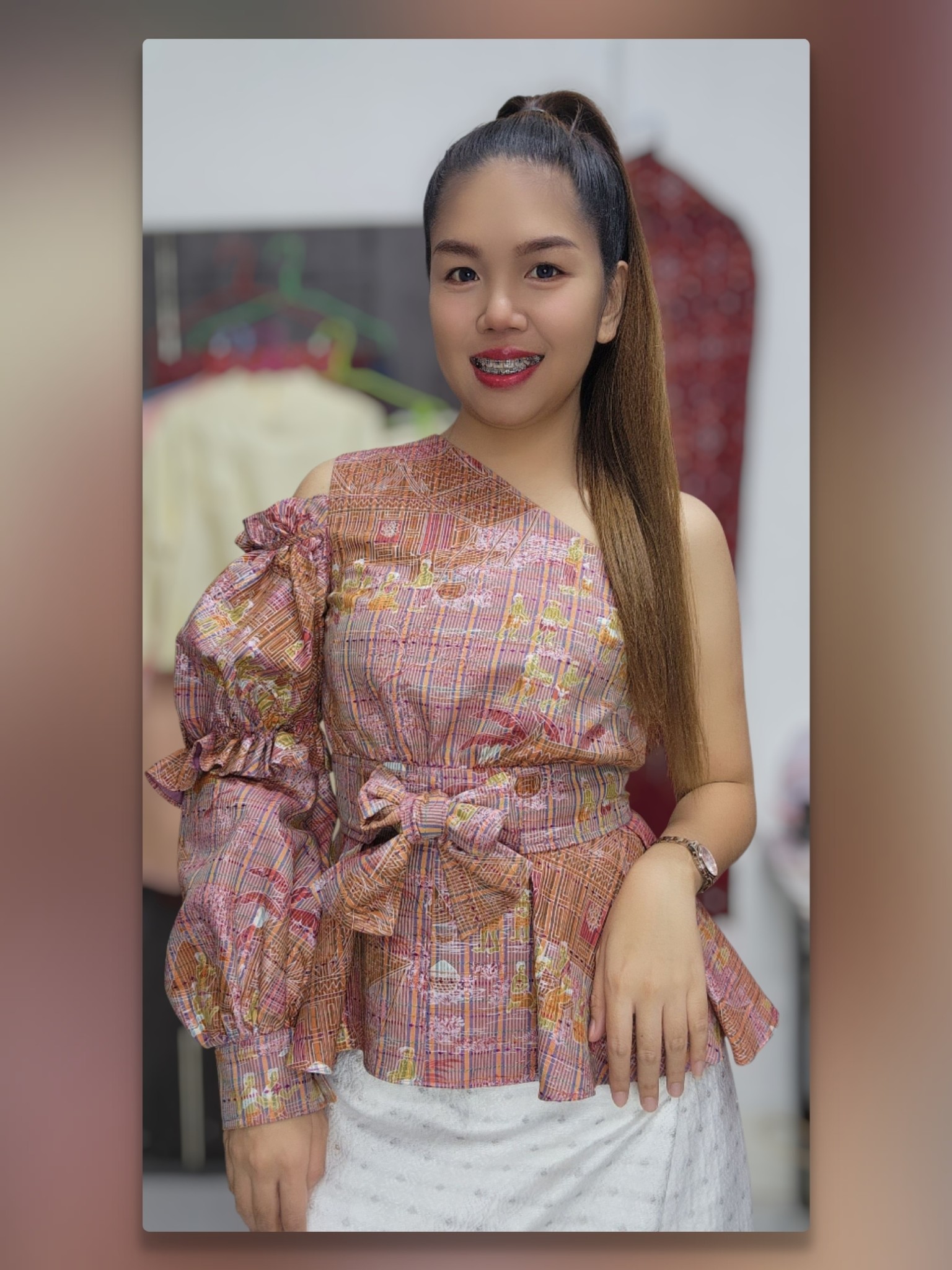 Siriporn... - Siriporn Kitisriworaphan Thai Silk