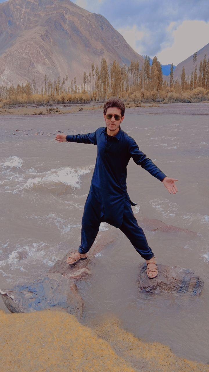 Raees Wazirzada Raza Tanha