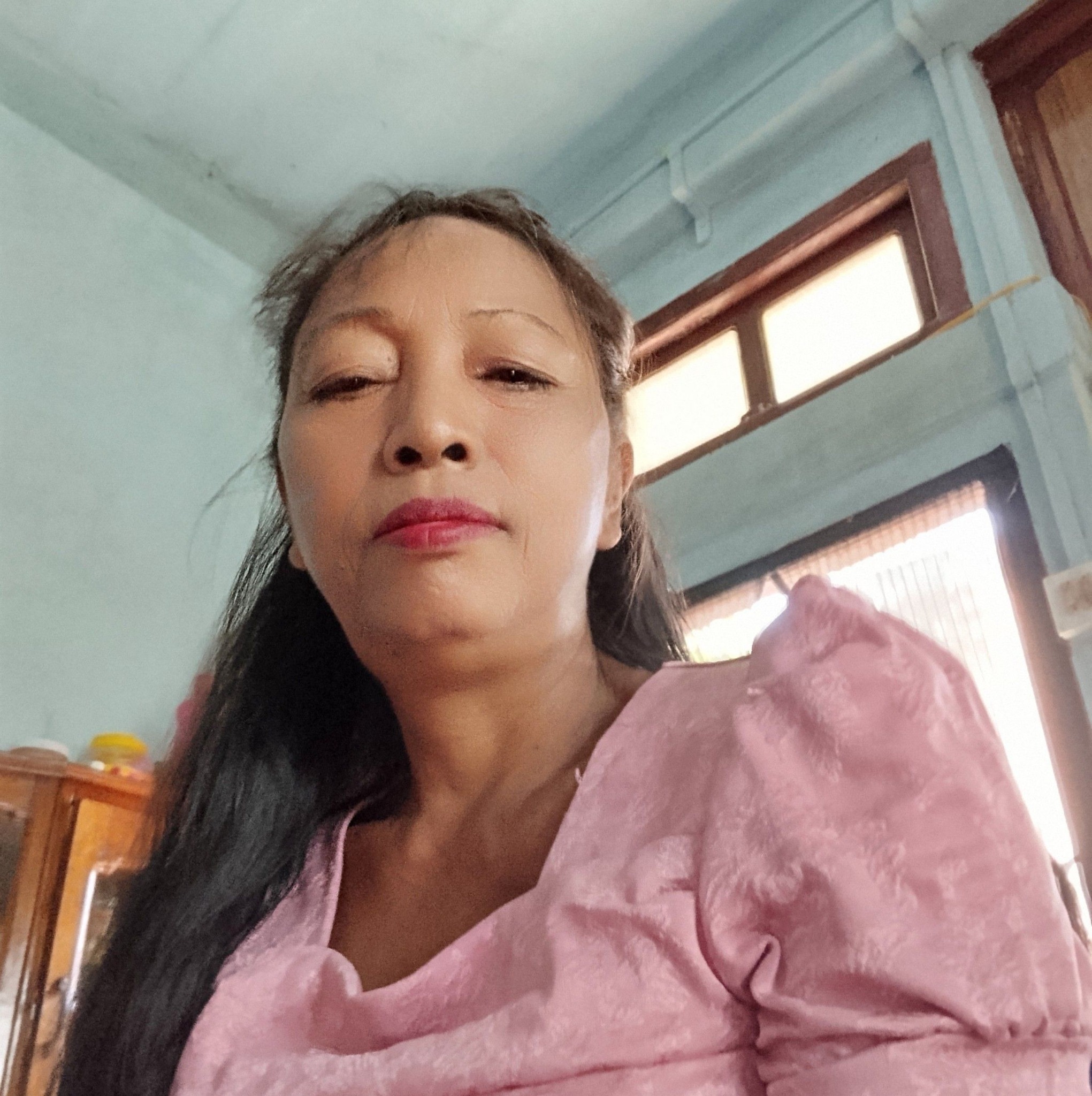 A thawh hunah hah ve thin mahila, arah seng hunah kan hlim thin ...