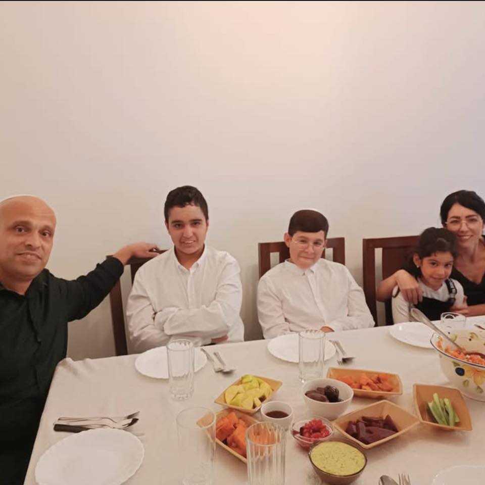 חיים ונה יועץ נדל''ן בכיר | Haderah