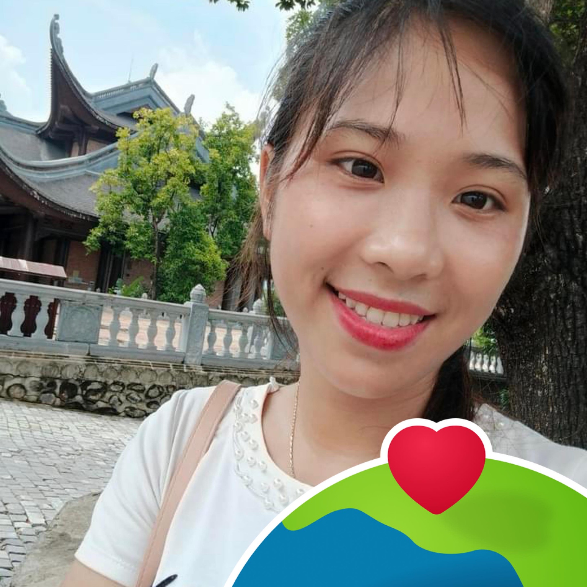 Có 5 cái các bác bếch nốt hộ e . 5p sau : còn 1 con màu xanh duy nhất ...