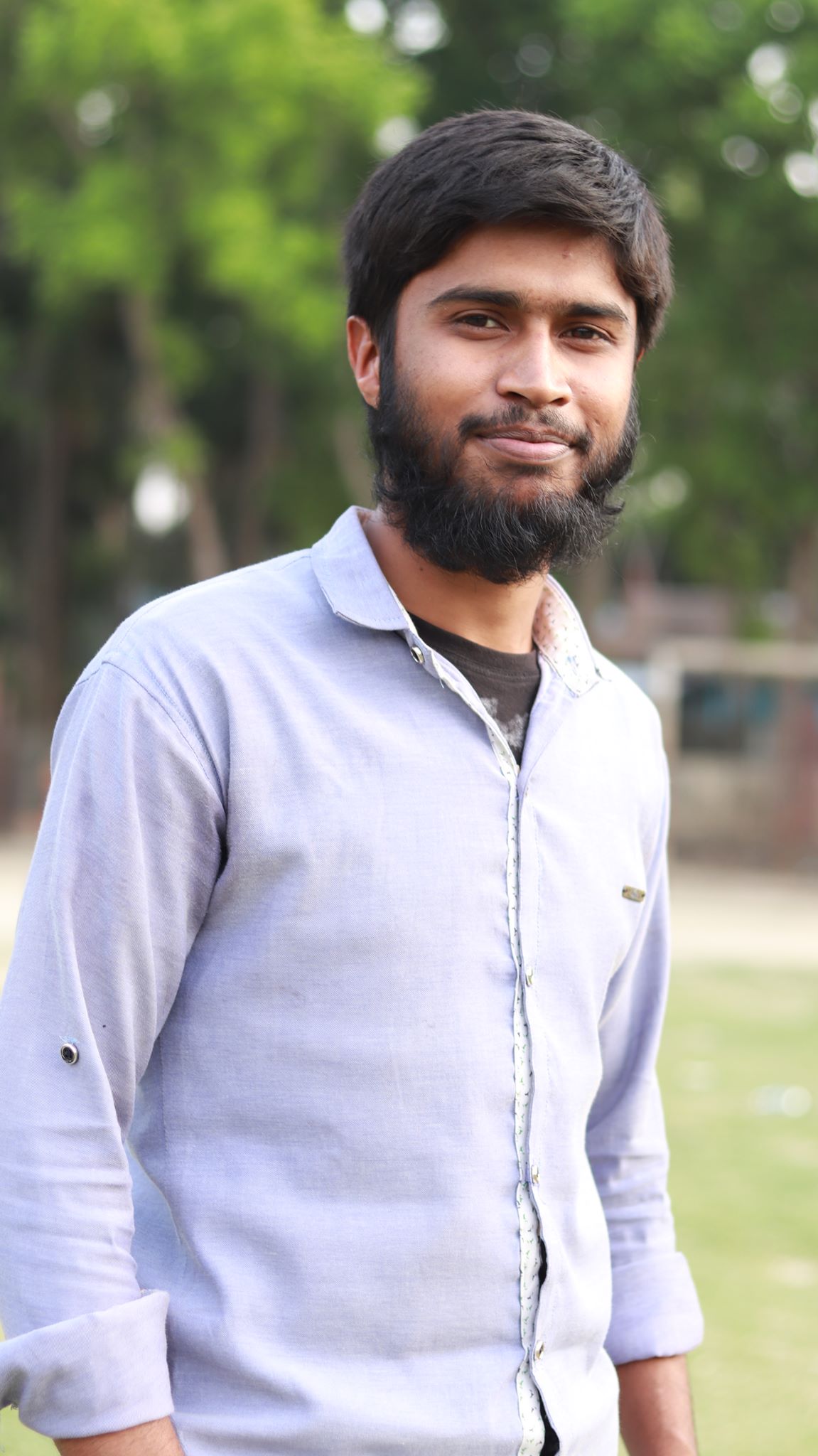 বর্ষণ নঈম