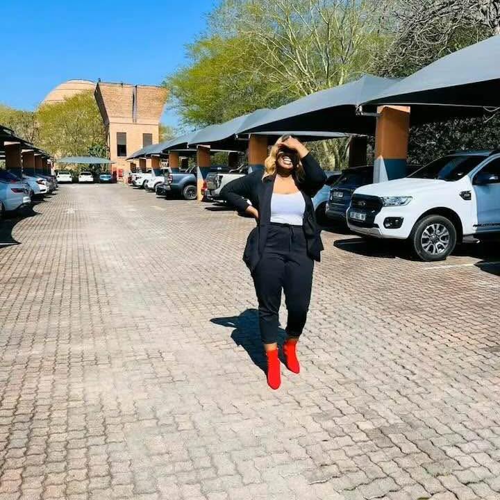 Mathabela Nonhlanhla