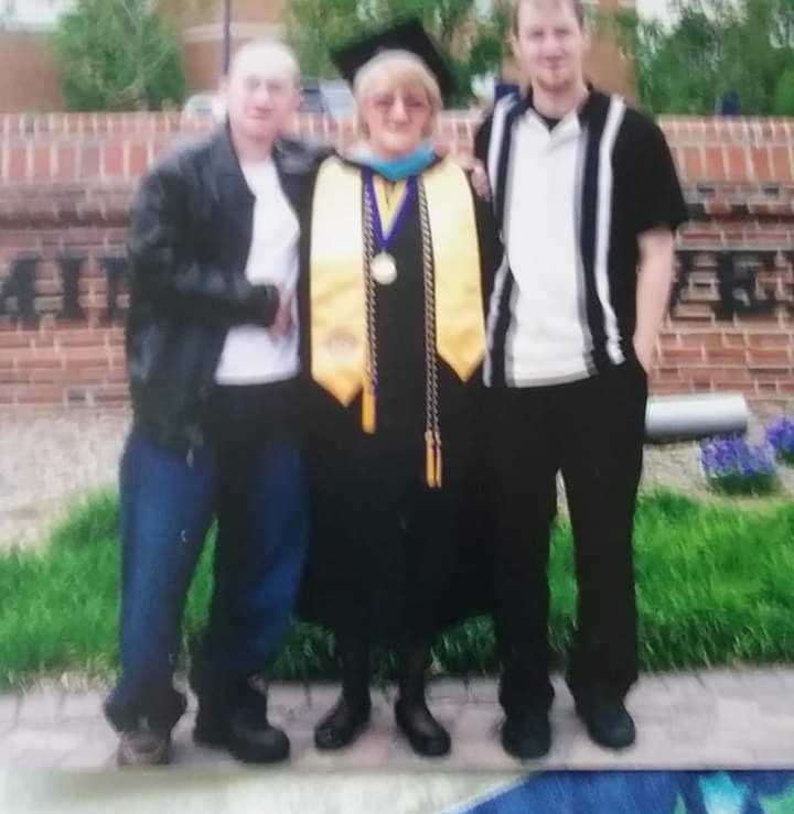Bob Ely - Facebook Friends: Today is Edith' special day.... | Facebook