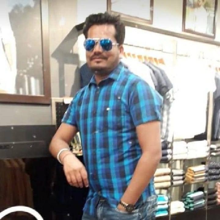 Adaayein bhi hai Singing by me jahnvi mam #karaoke singing competition ...