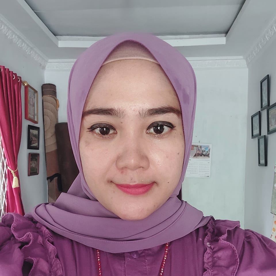 Lastri Qumar