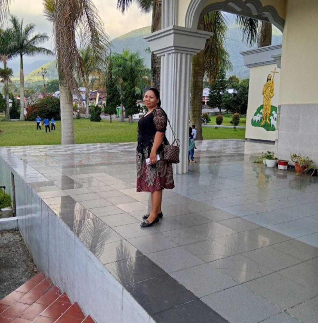 Echy Yasinta