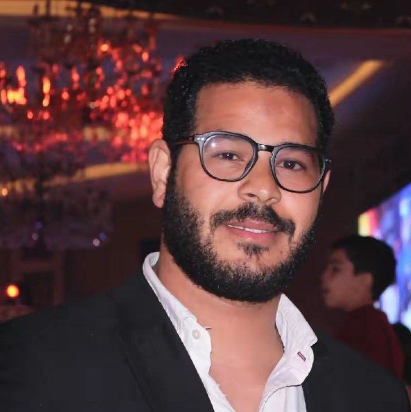 عمرو موسي