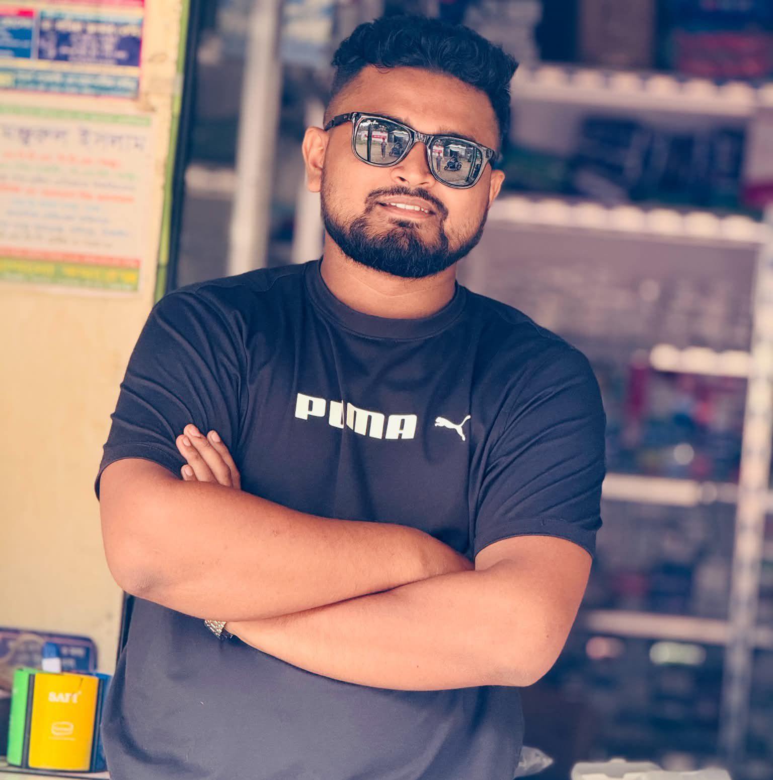 A R Sujon
