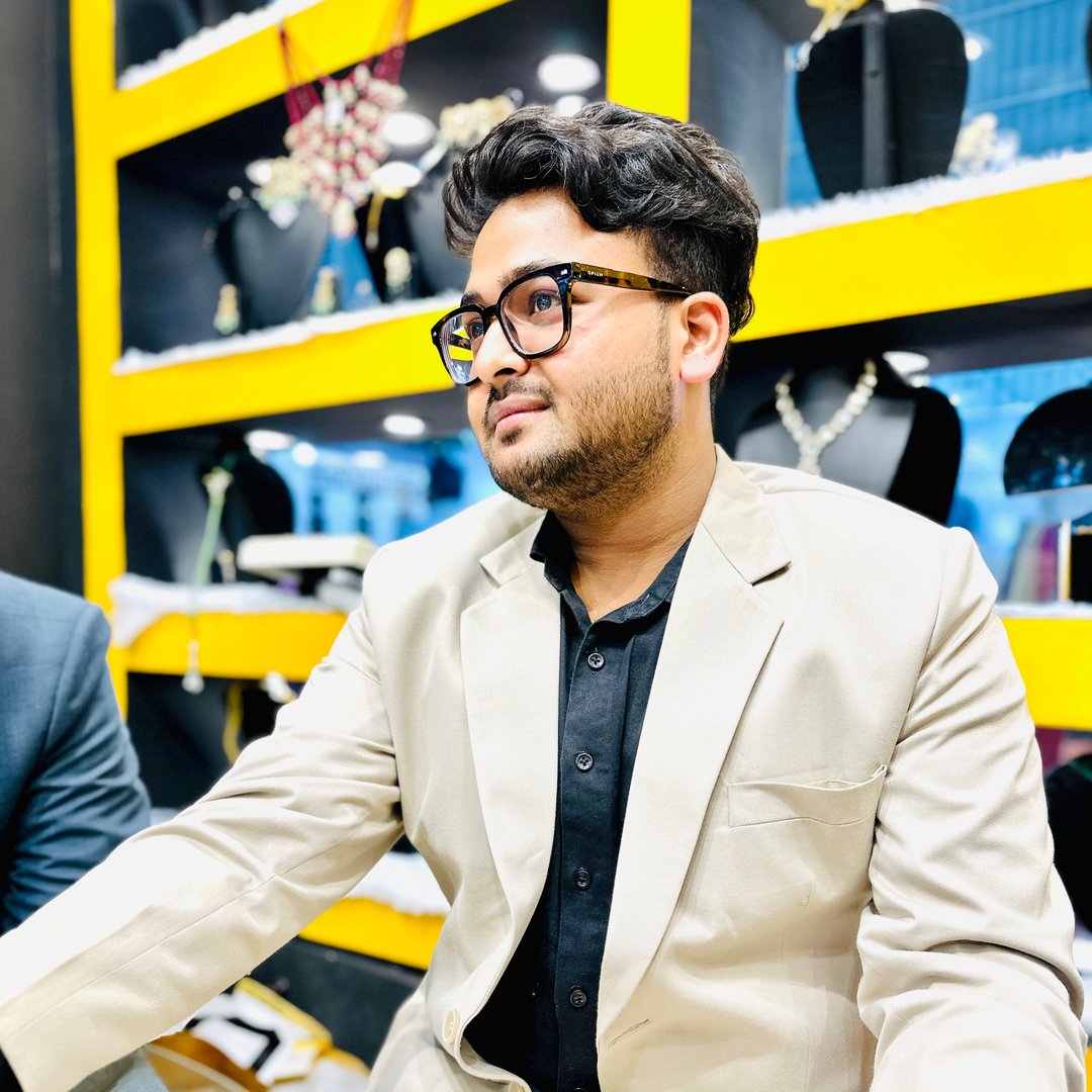 Rangrez by Firoz | Delhi