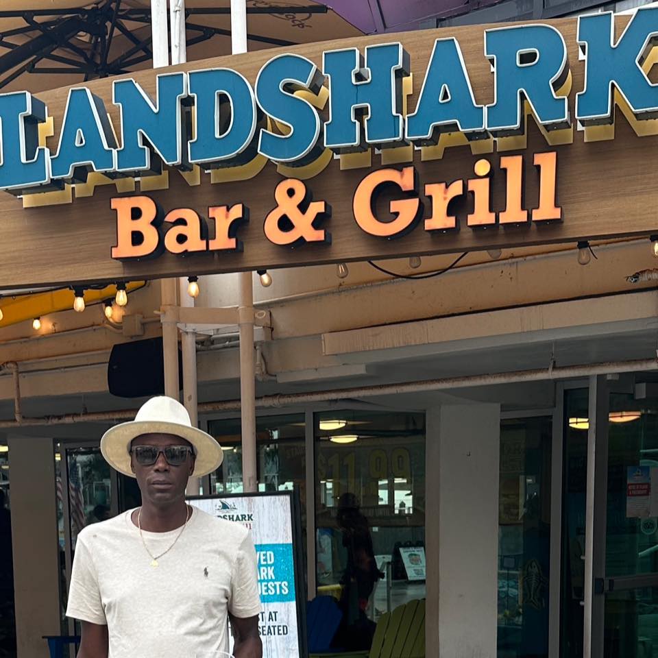 Darrell Logan (@darrell.logan.585) • Facebook, Connect with friends