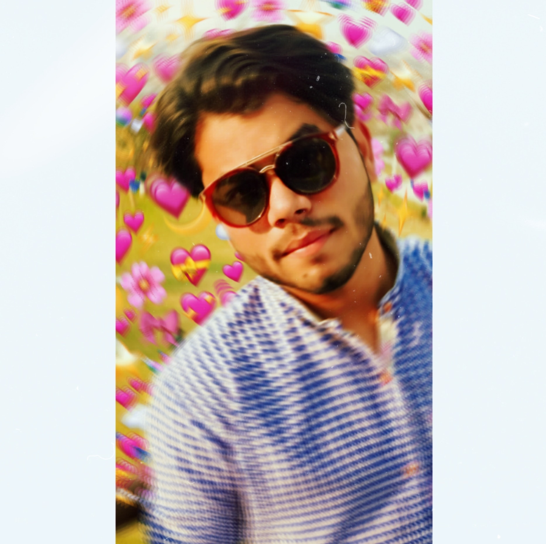 Galaxy Lollywood - The second last award of the night is for 