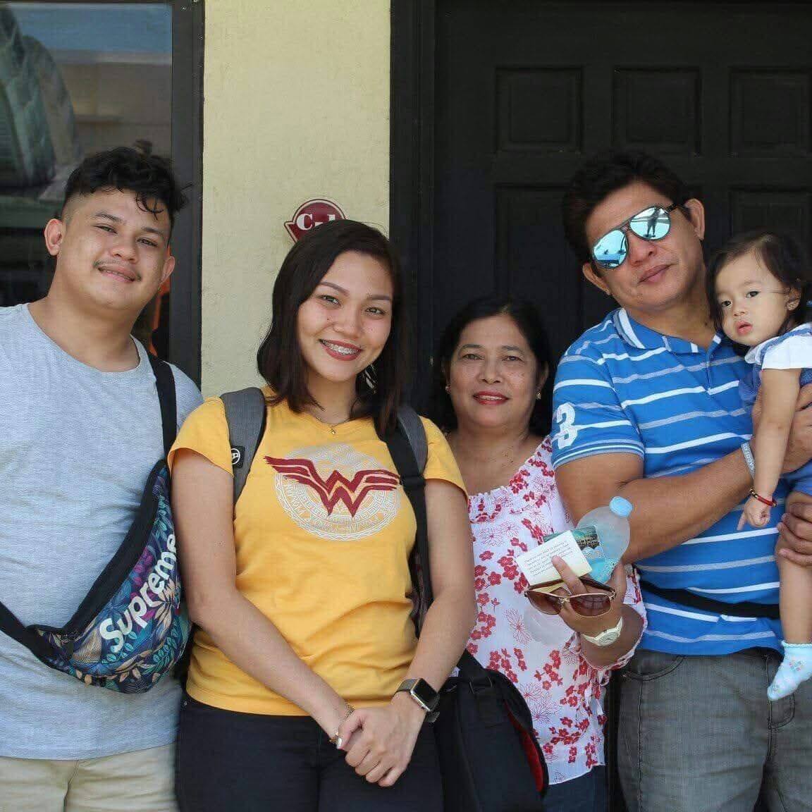 Kahit problemado isipin na may paraiso ! | Ma Cecilia F. Solis | Facebook