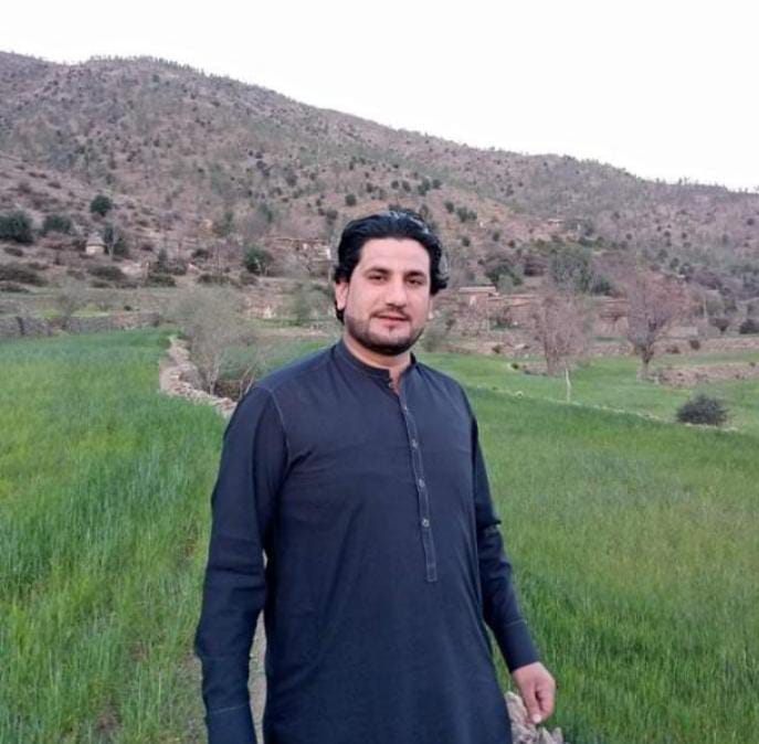 asmat-ullah-jarar-on-reels