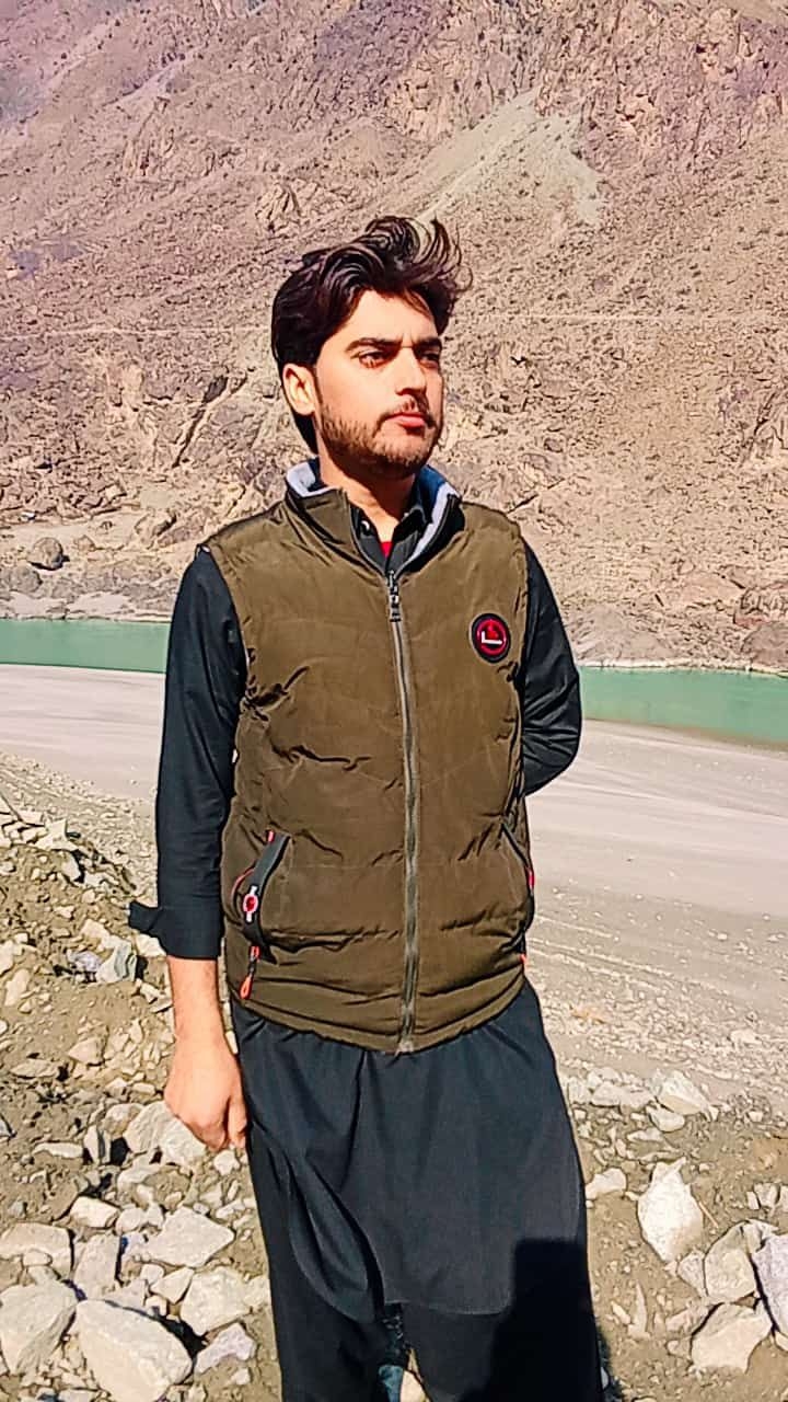 Azmat Badshah