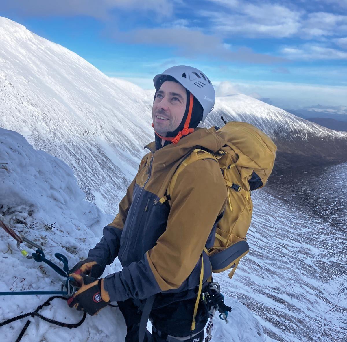 Peak District Trad Climbing - lifts / partners / conditions | Anyone ...
